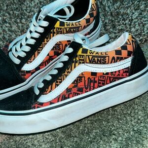 Used Women’s 4.5 Men’s 6.0 Vans Old Skool Flame Orange Black Low Top Skate Shoes